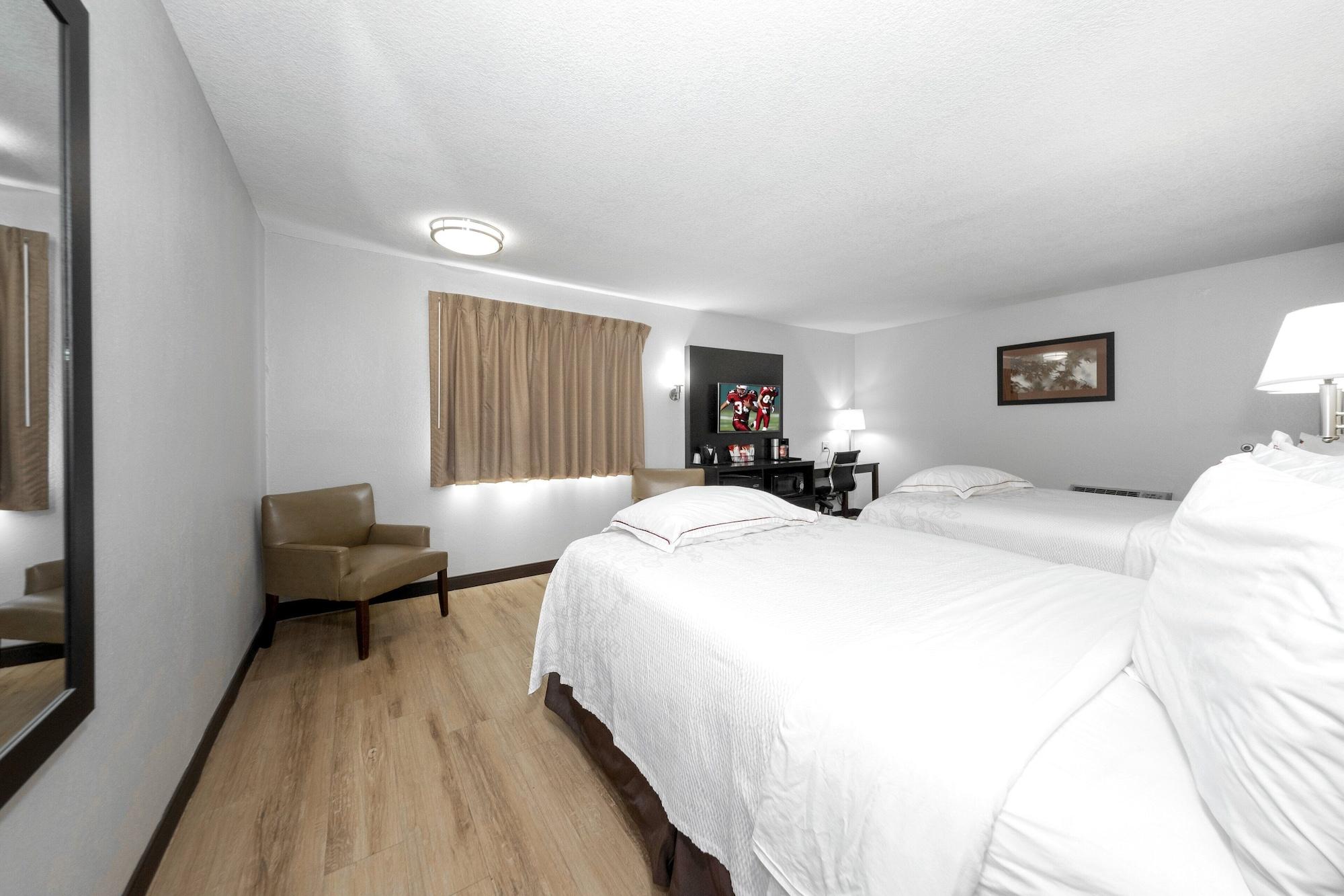 Red Roof Inn Plus+ האנטסוויל מראה חיצוני תמונה