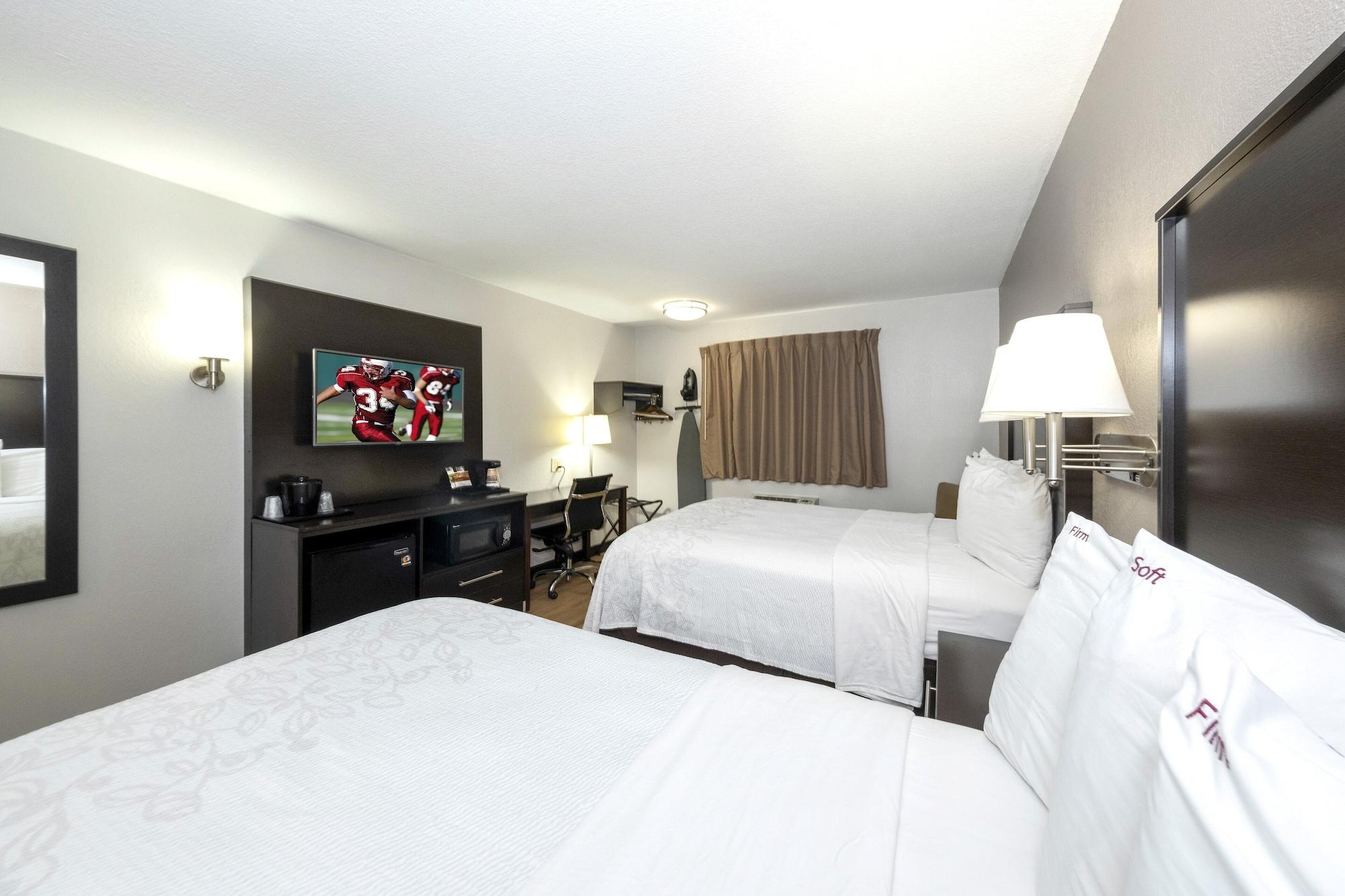 Red Roof Inn Plus+ האנטסוויל מראה חיצוני תמונה